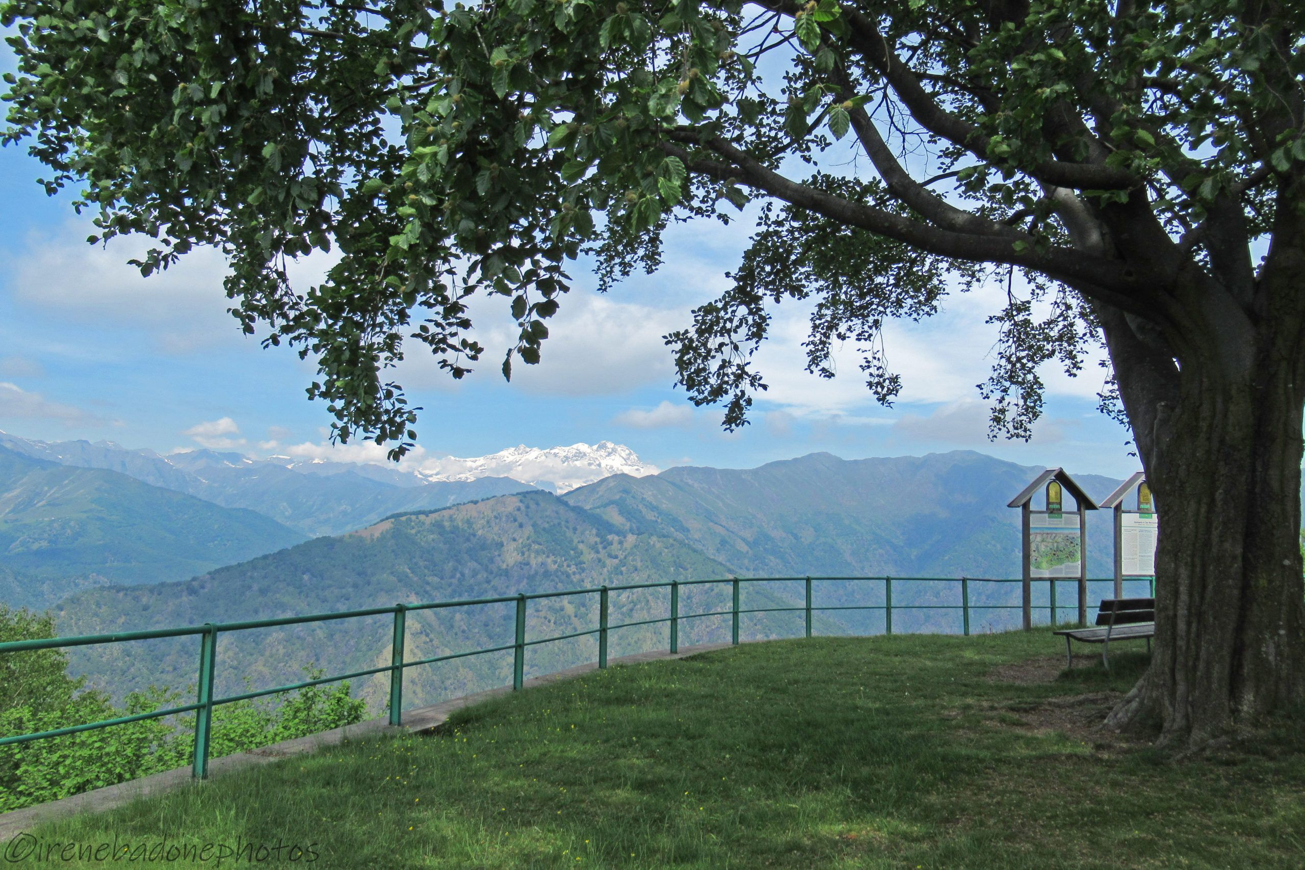 Terrazza panoramica da San Bernardo, con la vista del Monte Rosa