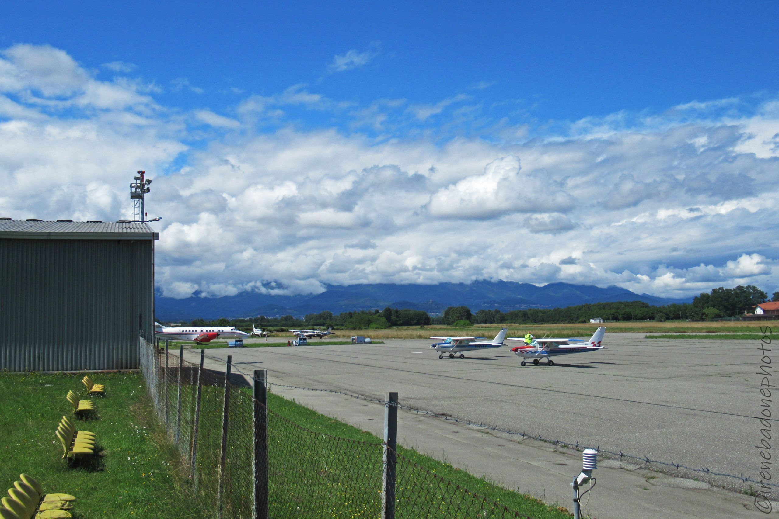 Prima tappa: l'aeroporto di Biella-Cerrione